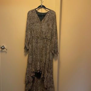 1. State leopard dress size medium. Excellent condition